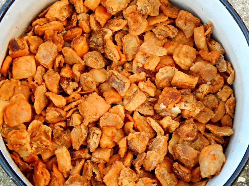 Jumări (Pork Cracklings)